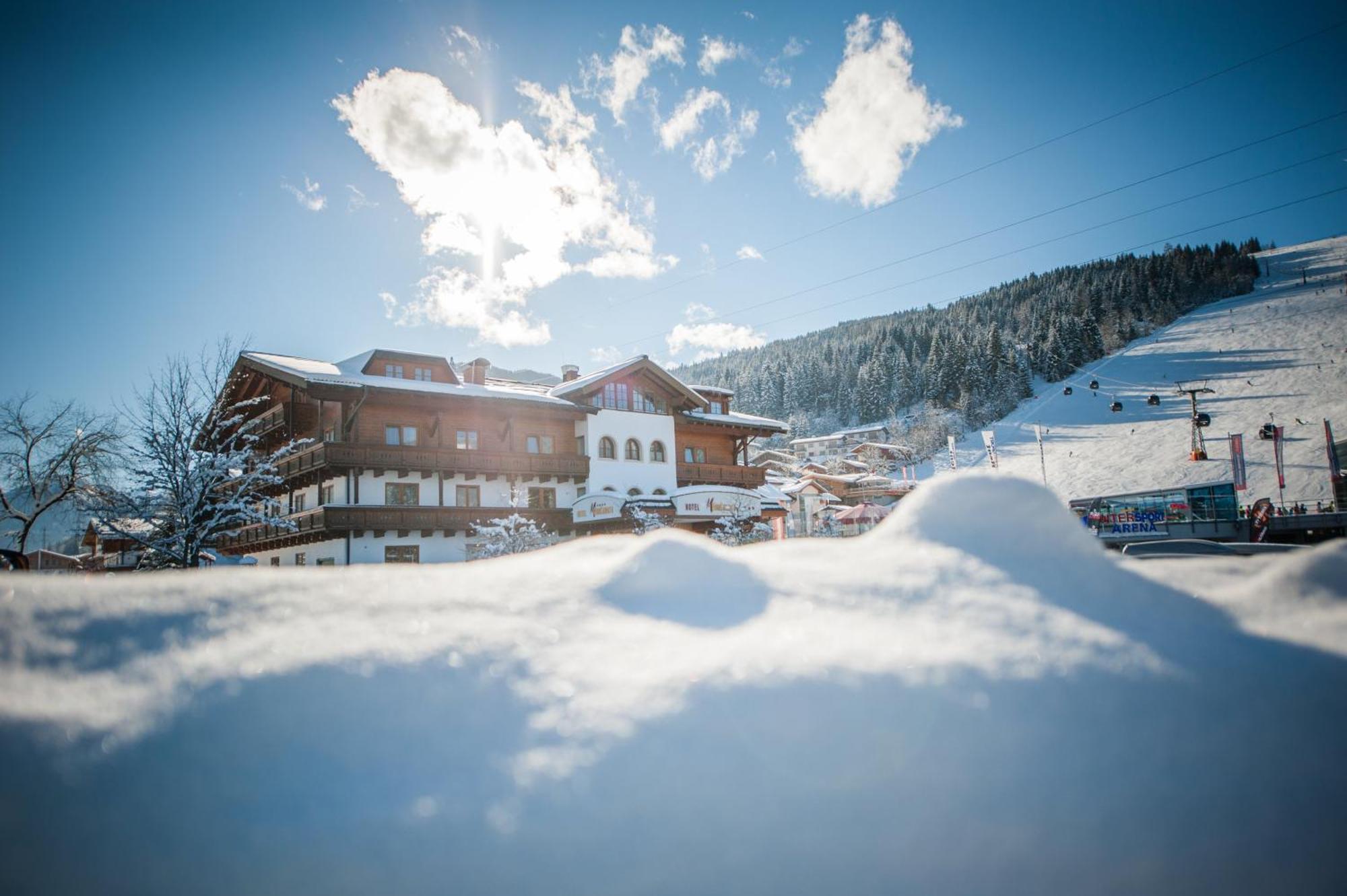 Alpines Gourmet Hotel Montanara Flachau Exterior foto